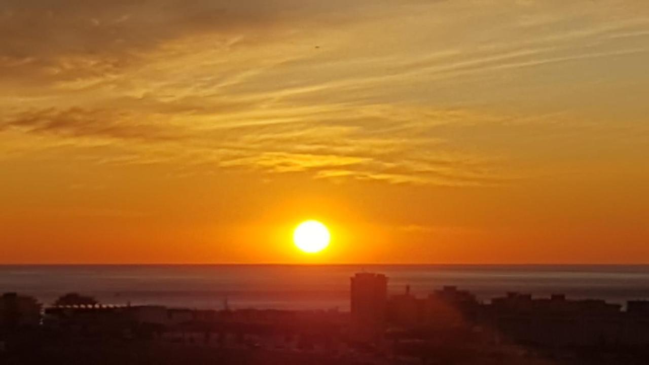 Apartamento Carihuela Playa Apartman Torremolinos Kültér fotó